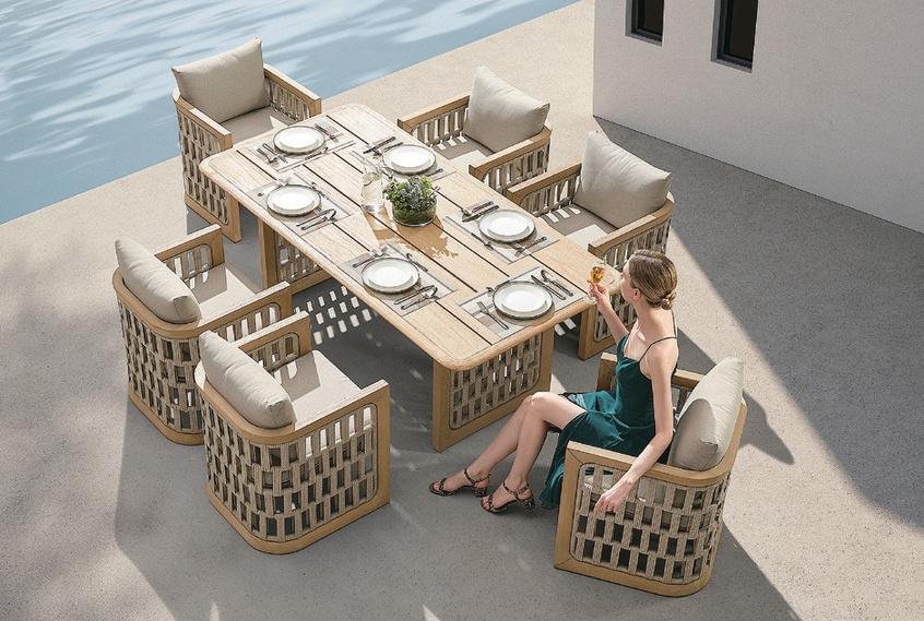 Conjunto de jantar externo sofisticado